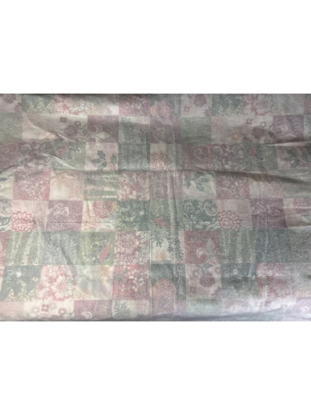 Christmas Patchwork Tablecloth Rectangle 60" X 84" Holiday Peace Love Hope Joy - Picture 11 of 11